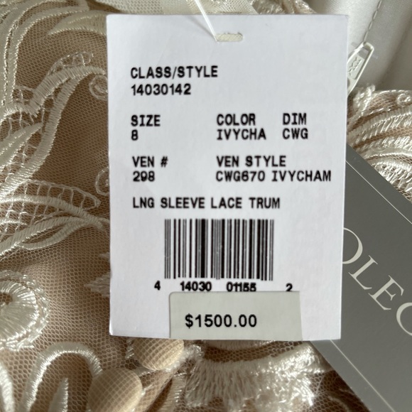 Oleg Cassini Wedding Dress and Headpiece - Picture 5 of 8